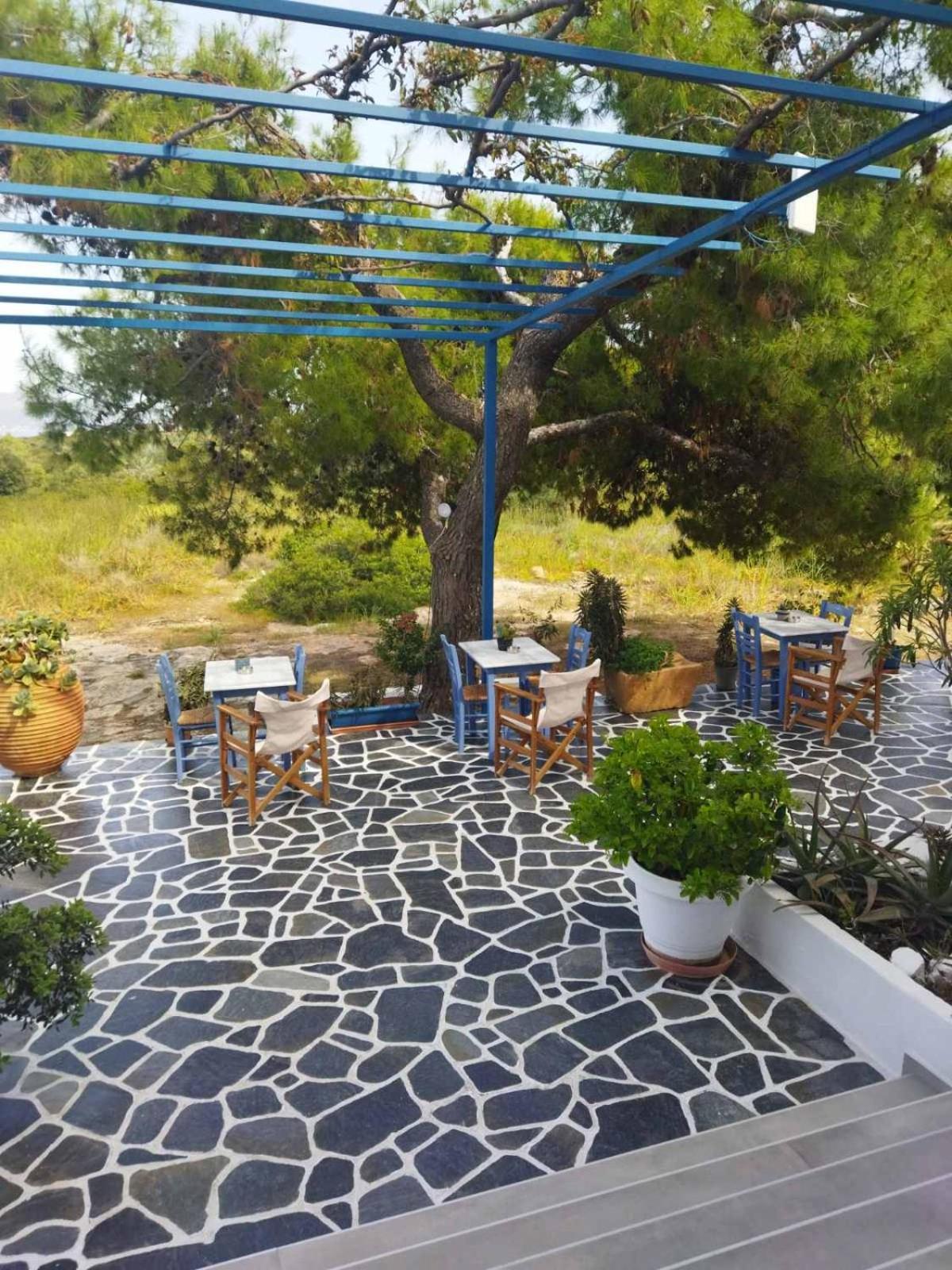 Hotel Flisvos Megalochori  Екстериор снимка